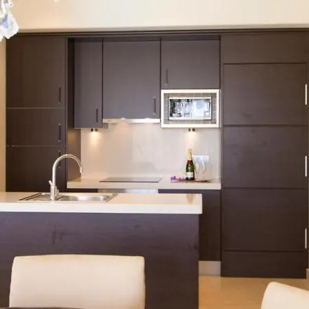 Puerto Del Carmen Sleeps 6 Pool Air Con Wifi Villa Puerto del Carmen (Lanzarote)